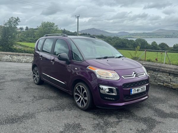Citroen C3 Picasso MPV, Petrol, 2017, Purple