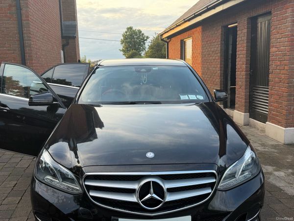 Mercedes-Benz E-Class Saloon, Diesel Hybrid, 2014, Black