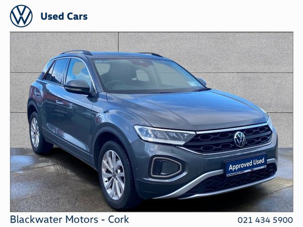 Volkswagen T-Roc SUV, Petrol, 2023, Grey