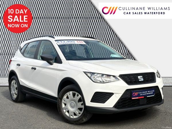 SEAT Arona Hatchback, Petrol, 2019, White