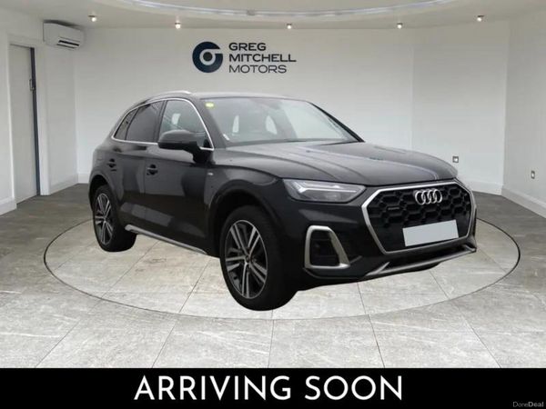 Audi Q5 SUV, Petrol Hybrid, 2023, Black