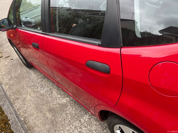 Honda Jazz Hatchback, Petrol, 2010, Red