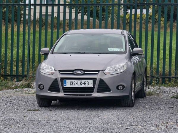 Ford Focus Hatchback, Diesel, 2013, Grey