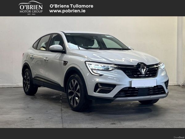Renault Arkana Hatchback, Petrol, 2023, White