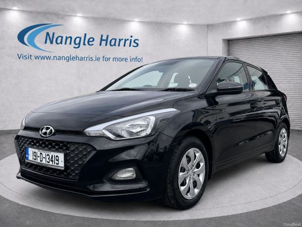 Hyundai i20 Hatchback, Petrol, 2019, Black