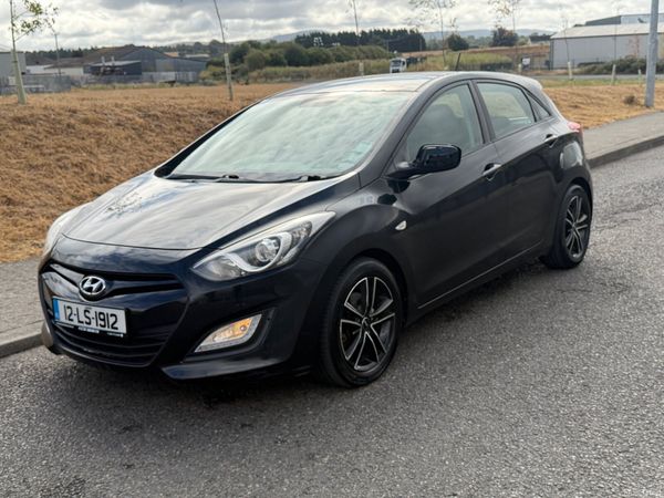 Hyundai i30 Hatchback, Diesel, 2012, Black