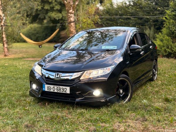 Honda Grace Saloon, Petrol Hybrid, 2016, Black