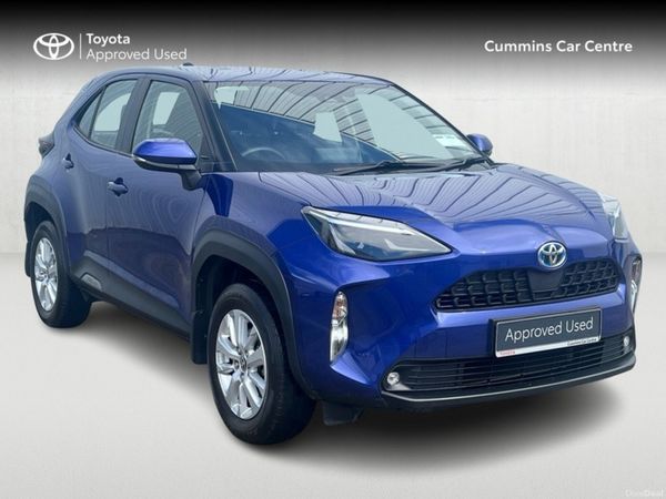 Toyota Yaris Cross Hatchback, Petrol Hybrid, 2023, Blue