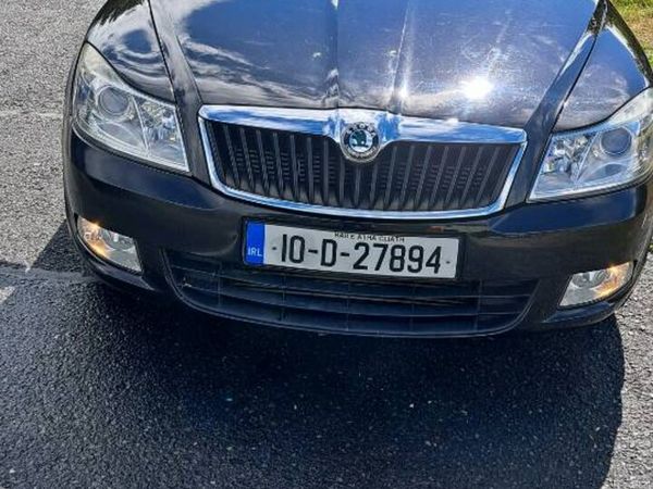 Skoda Octavia Hatchback, Diesel, 2010, Black