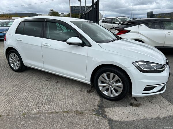 Volkswagen Golf Hatchback, Petrol, 2018, White
