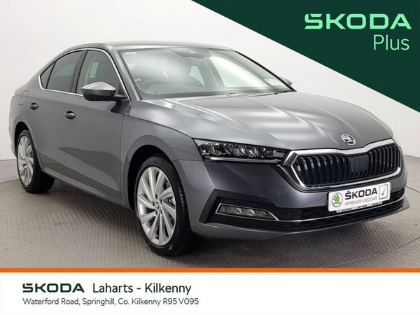 Skoda Octavia Saloon, Diesel, 2023, Grey