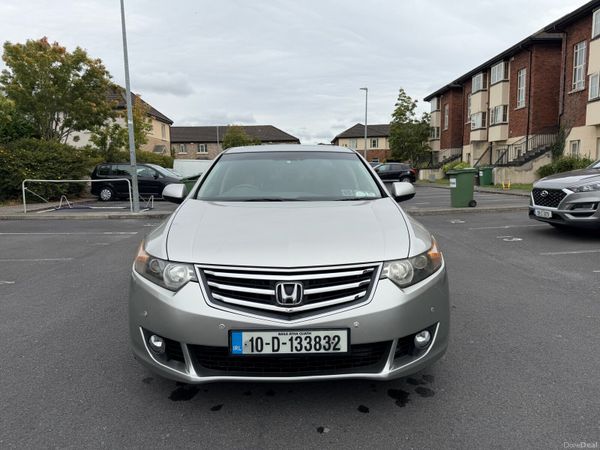 Honda Accord Saloon, Diesel, 2010, Silver