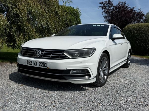 Volkswagen Passat Saloon, Diesel, 2015, White