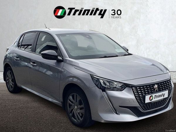 Peugeot 208 Hatchback, Diesel, 2023, Grey
