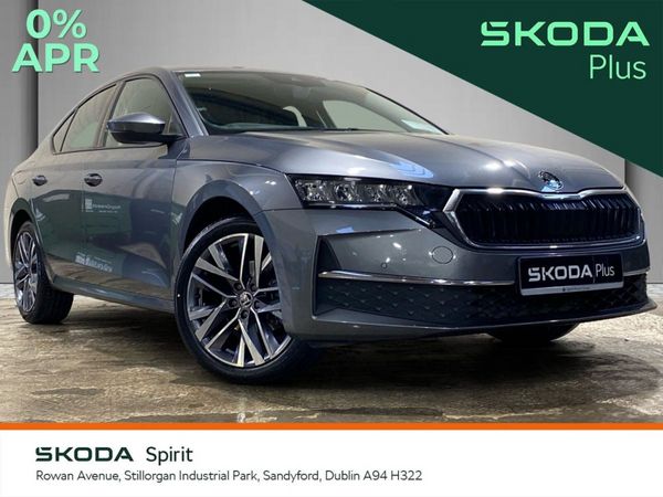 Skoda Octavia Saloon, Diesel, 2024, Grey