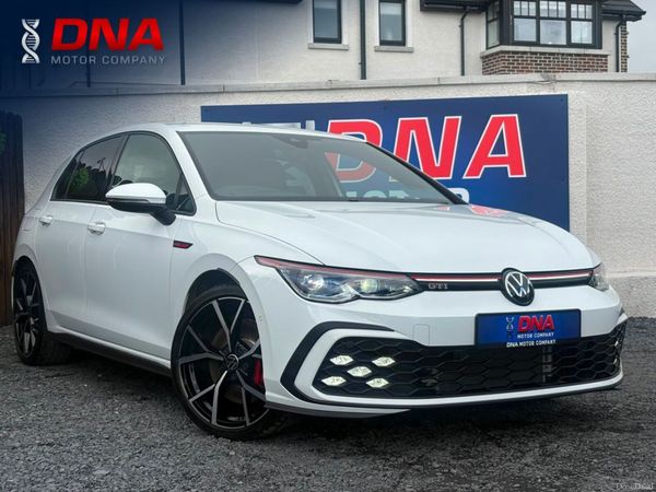 Volkswagen Golf Hatchback, Petrol, 2022, White