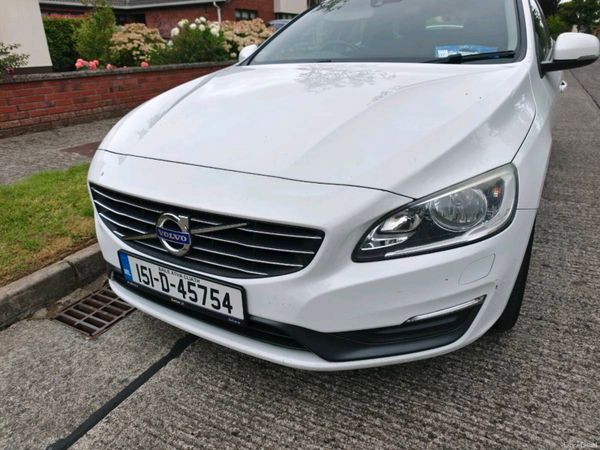 Volvo V60 Estate, Diesel, 2015, White