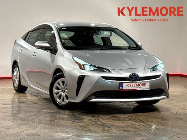 Toyota Prius Hatchback, Petrol Hybrid, 2022, Silver