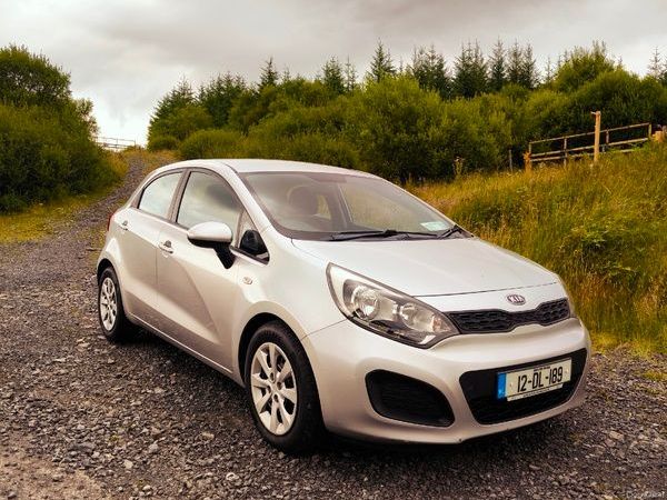 Kia Rio Hatchback, Petrol, 2012, Silver