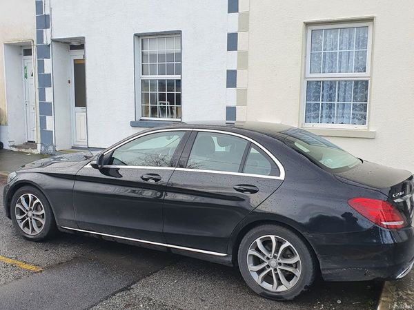 Mercedes-Benz C-Class Saloon, Diesel, 2015, Black