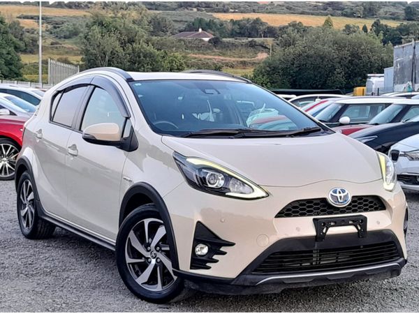 Toyota Aqua Hatchback, Petrol Hybrid, 2019, Beige