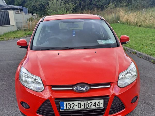 Ford Focus Hatchback, Diesel, 2013, Red