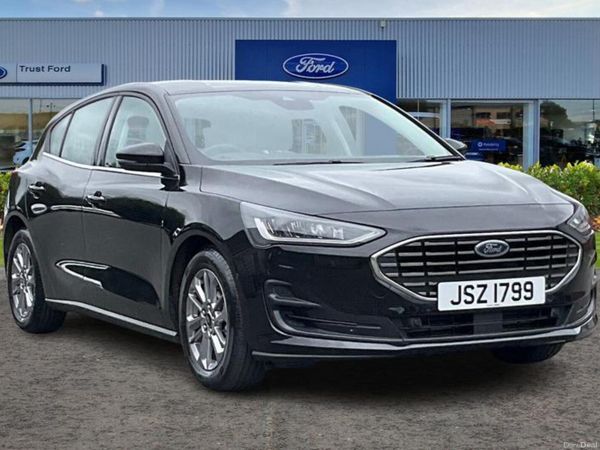 Ford Focus Hatchback, Petrol Hybrid, 2025, Black