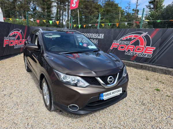 Nissan Qashqai SUV, Petrol, 2017, Brown