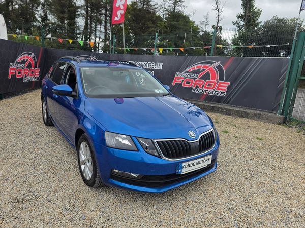 Skoda Octavia Estate, Diesel, 2017, Blue