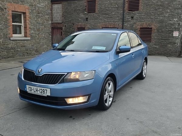 Skoda Rapid Saloon, Petrol, 2013, Blue