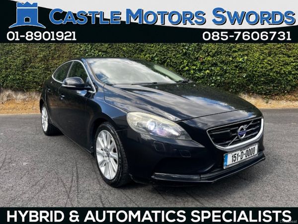 Volvo V40 Hatchback, Petrol, 2015, Black