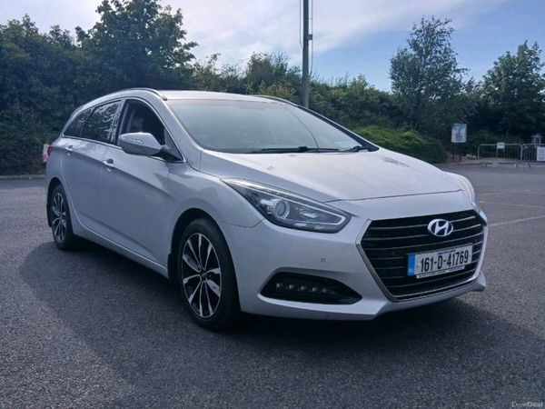 Hyundai i40 Estate/Jeep, Diesel, 2016, Silver