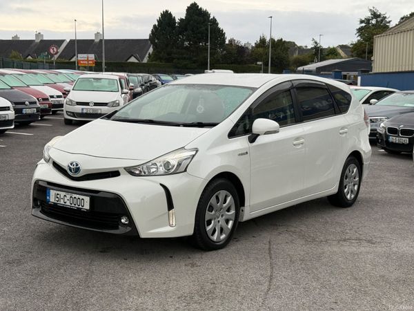 Toyota Prius Hatchback, Petrol Hybrid, 2015, White