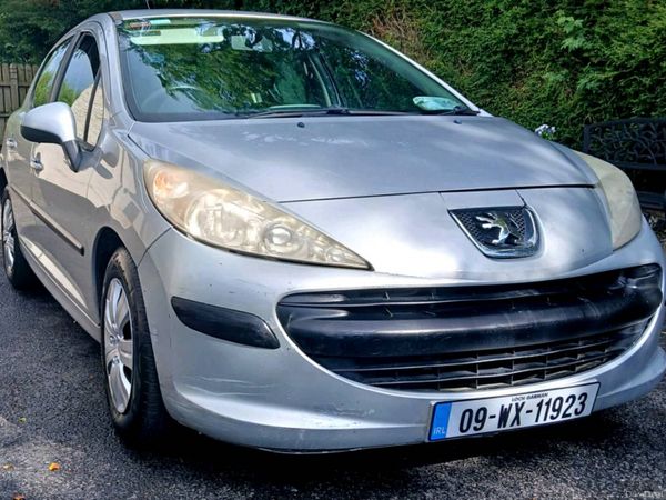 Peugeot 207 Hatchback, Diesel, 2009, Silver