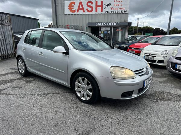 Volkswagen Golf Hatchback, Petrol, 2005, Silver