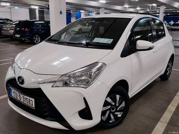 Toyota Vitz Hatchback, Petrol, 2017, White
