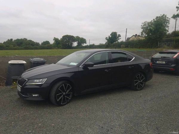 Skoda Superb Saloon, Diesel, 2016, Black