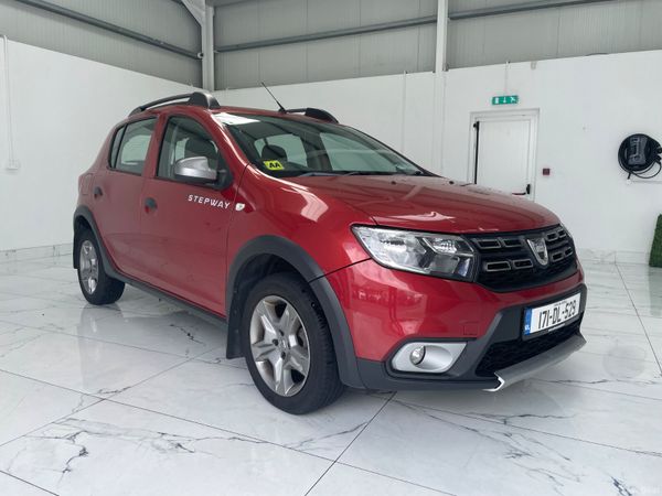 Dacia Sandero Stepway Hatchback, Diesel, 2017, Red