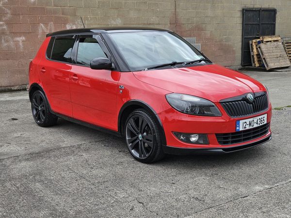 Skoda Fabia Hatchback, Diesel, 2012, Red