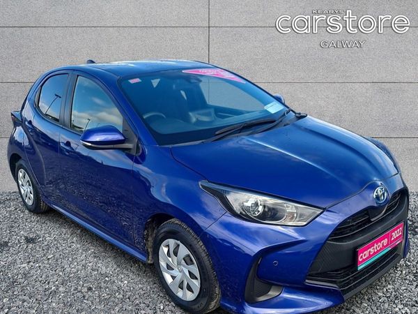 Toyota Yaris Hatchback, Petrol Hybrid, 2022, Blue