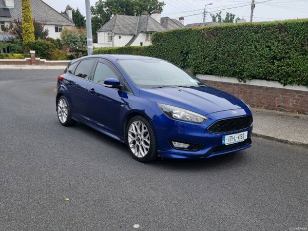 Ford Focus Hatchback, Diesel, 2017, Blue