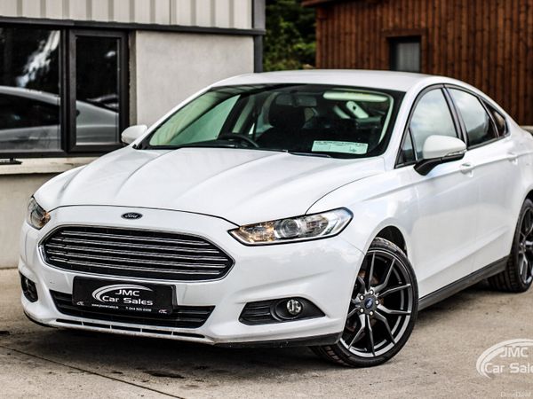 Ford Mondeo Hatchback, Diesel, 2015, White