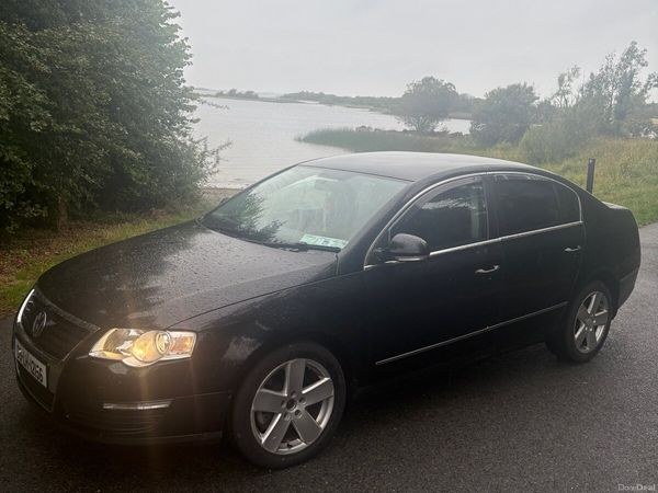 Volkswagen Passat Saloon, Diesel, 2009, Black