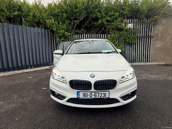 BMW 2-Series Hatchback, Petrol, 2016, White