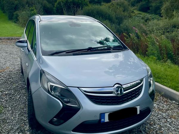 Vauxhall Zafira MPV, Diesel, 2015, Silver