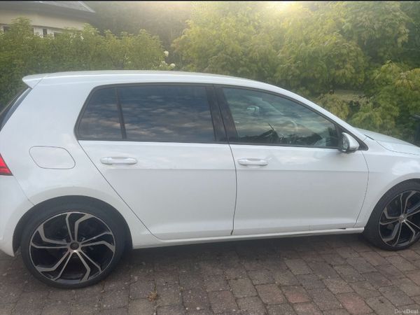 Volkswagen Golf Hatchback, Diesel, 2013, White