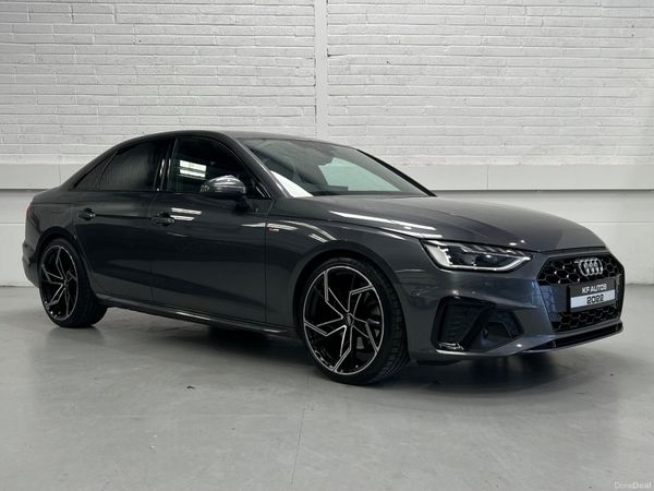 Audi A4 Saloon, Diesel, 2022, Grey
