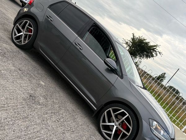 Volkswagen Golf Hatchback, Diesel, 2018, Grey