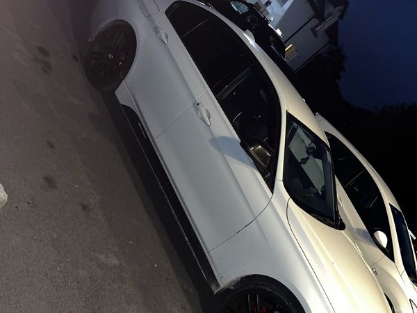 BMW 3-Series Saloon, Diesel, 2012, White