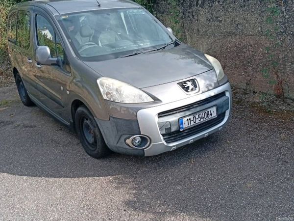 Peugeot Partner Tepee MPV, Diesel, 2011, Grey